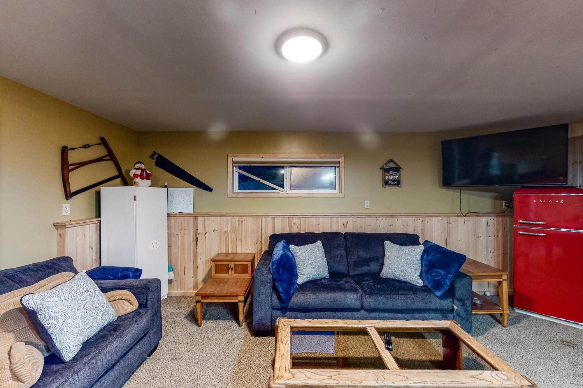 Towering Pines Cabin & Game Room Левенуэрт Номер фото